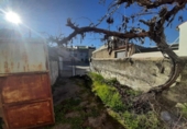 Дом с участком на продажу в городе Botija Фото