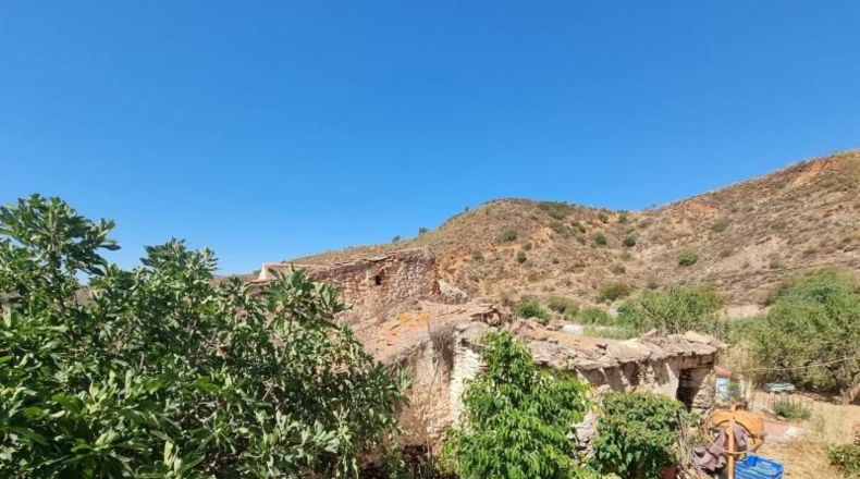 Granada - Rubite - 2500m2