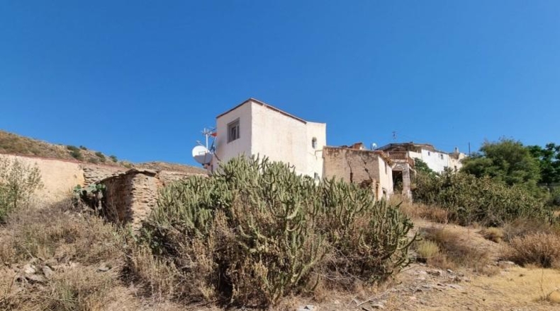 Granada - Rubite - 2500m2