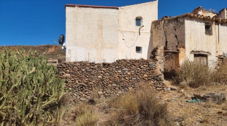 Granada - Rubite - 2500m2