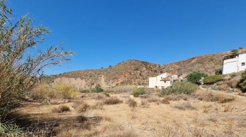 Granada - Rubite - 2500m2