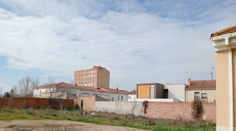 Palencia - Venta de Baños - 488m2