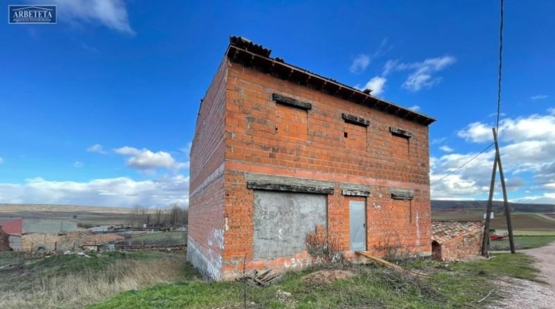 Guadalajara - Sigüenza - 375m2