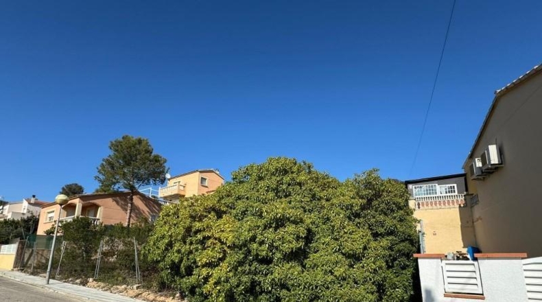 Tarragona - la Pobla de Montornès - 609m2