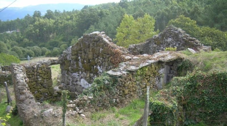 Pontevedra - A Cañiza - 2000m2