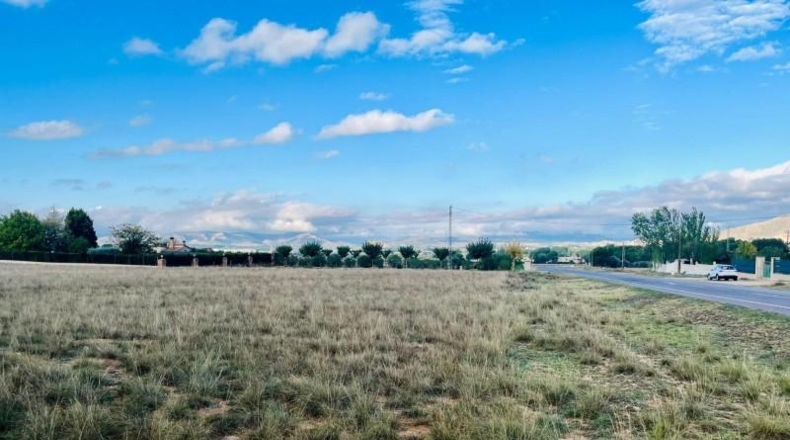 Alicante - Villena - 9000m2