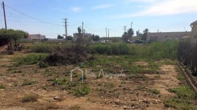 Tarragona - Deltebre - 551m2
