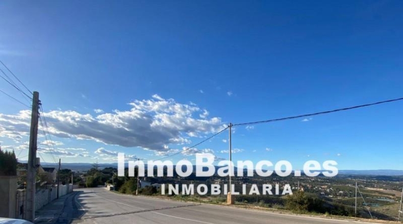 Валенсия - Torrente - 607m2