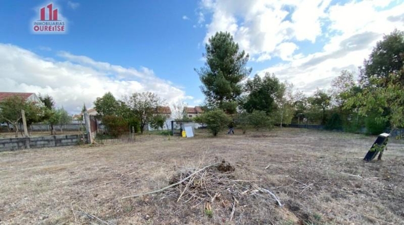 Orense - San Cibrao das Viñas - 850m2