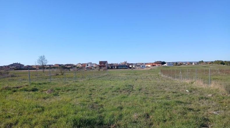 Valladolid - Aldeamayor de San Martín - 745m2