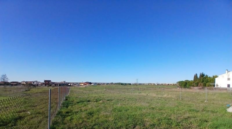 Valladolid - Aldeamayor de San Martín - 745m2