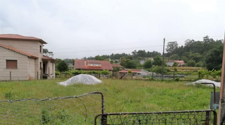 Pontevedra - Tomiño - 732m2