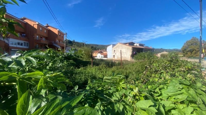Cantàbria - Los Corrales de Buelna - 1012m2