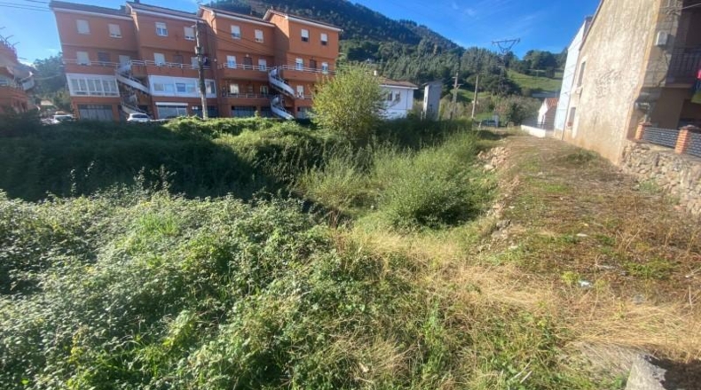 Cantàbria - Los Corrales de Buelna - 1012m2