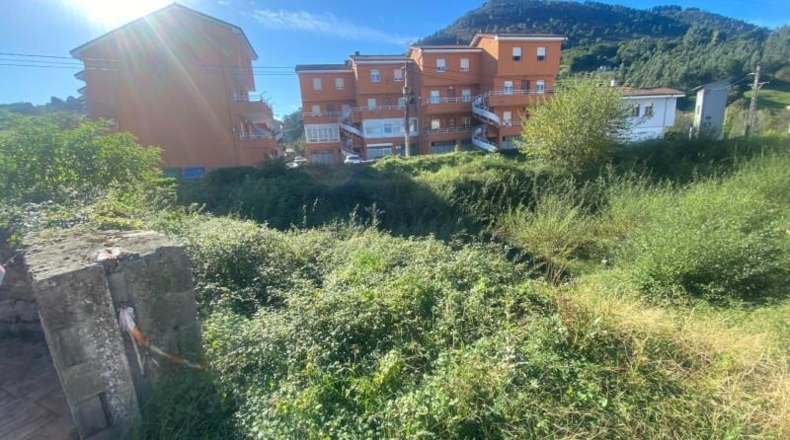 Cantàbria - Los Corrales de Buelna - 1012m2