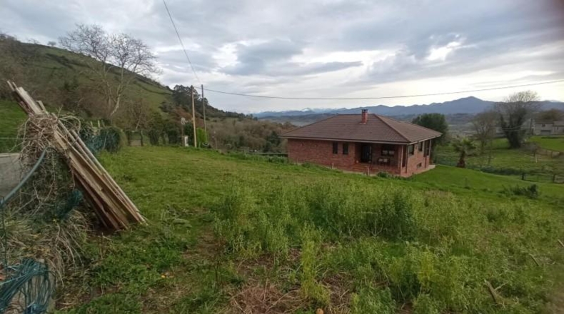Asturias - Sariego - 1097m2