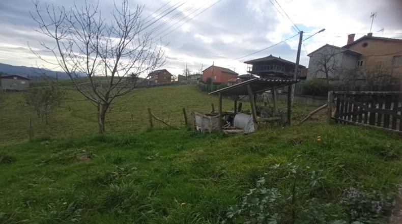 Asturias - Sariego - 1097m2