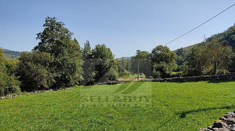 Cantàbria - Arenas de Iguña - 2193m2