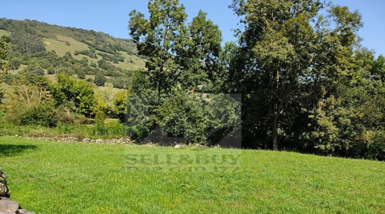 Cantàbria - Arenas de Iguña - 2193m2