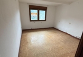 Casa de camp amb terreny en venda a la España, Pola de Siero, ref.: TR322417 foto