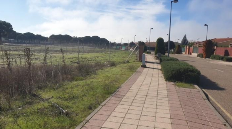 Valladolid - Aldeamayor de San Martín - 1820m2