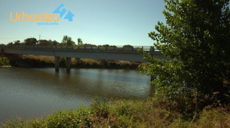 Badajoz - Alburquerque - 22338m2
