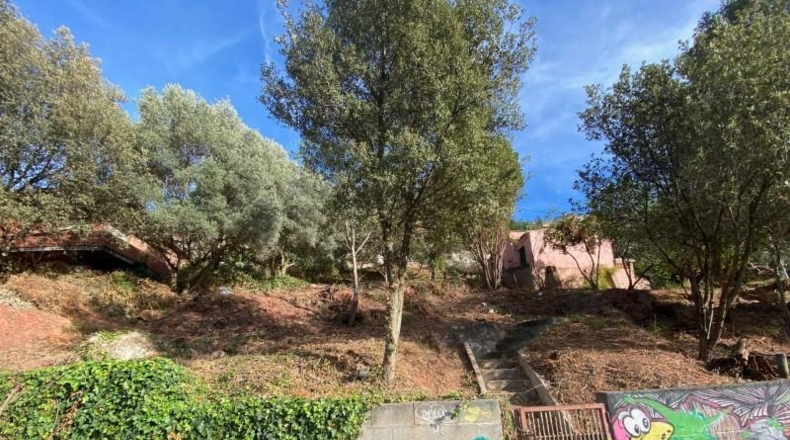 Barcelona - Corbera de Llobregat - 650m2