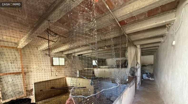 Уэска - Salas Altas - 680m2
