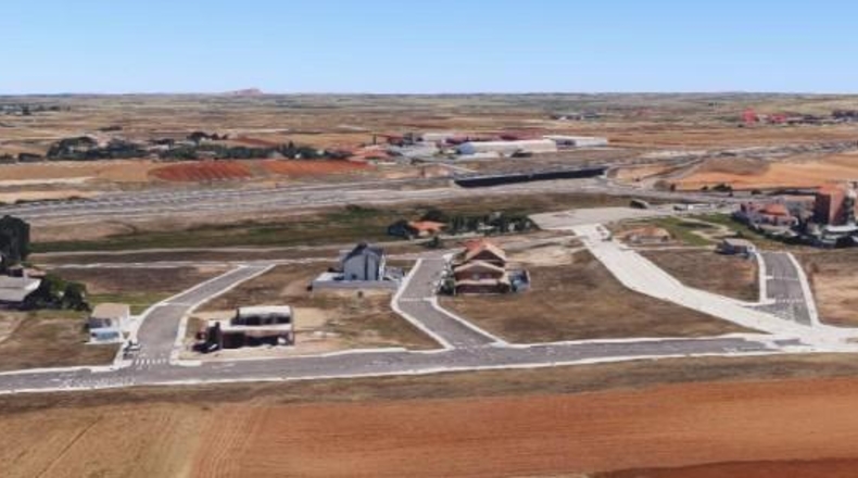 Salamanca - Villares de la Reina - 285m2