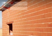 Chalet independiente con terreno en venta en la España, Cáceres, ref: TR307210 foto