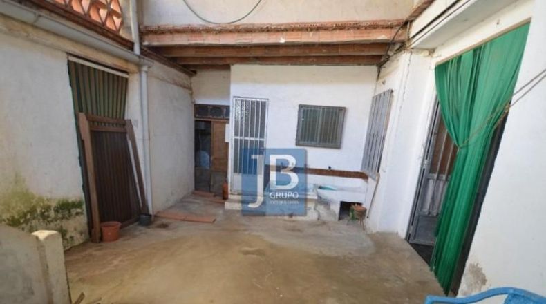 Валенсия - Sellent - 403m2