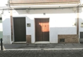 Xalet independent amb terreny en venda a la España, Lora del Río, ref.: TR299330 foto