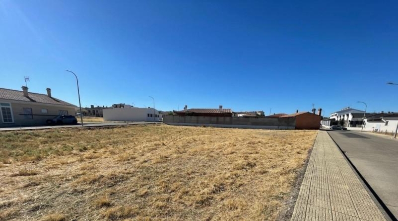 Cáceres - Торреоргаз - 275m2