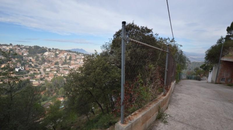 Barcelona - Corbera de Llobregat - 1018m2
