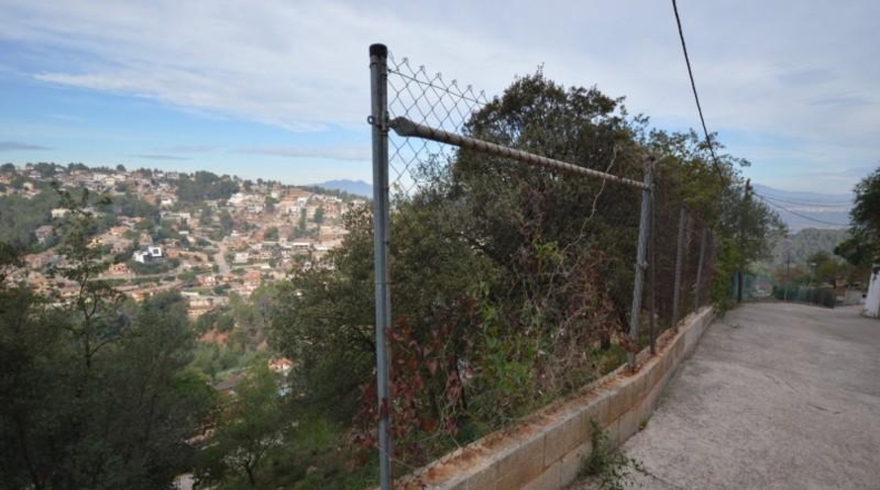Barcelona - Corbera de Llobregat - 1018m2