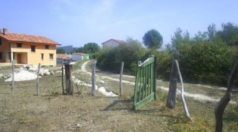 Burgos - Sopeñano - 2443m2