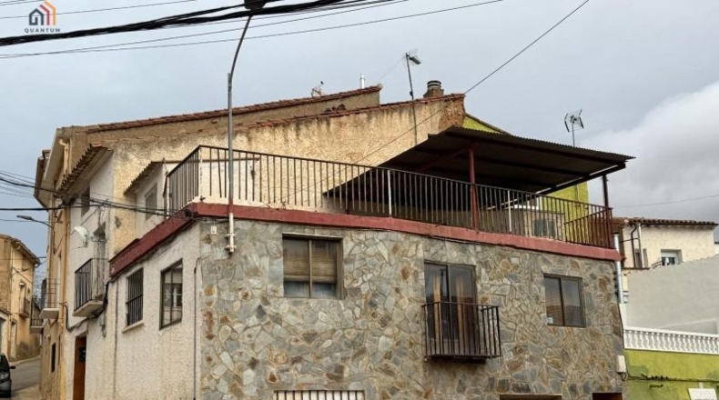 Zaragoza - Aguarón - 336m2