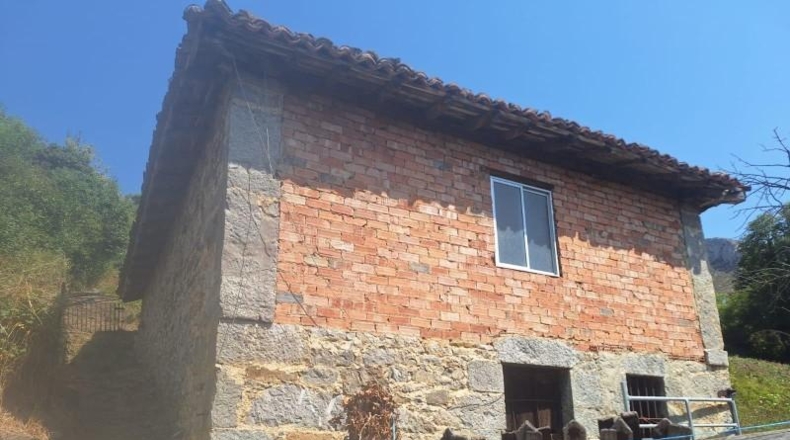 Asturias - La Favorita - 7557m2