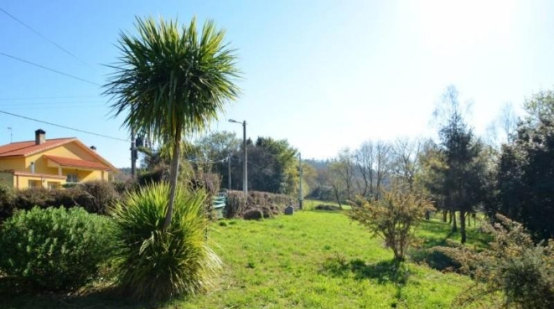 La Coruna - A Laracha - 2324m2