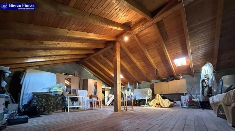 León - Carracedelo - 500m2