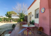 Chalet independiente con terreno en venta en la España, Marchena, ref: TR156548 foto
