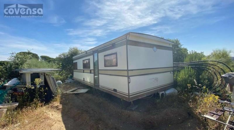 Community of Madrid - Navas del Rey - 1800m2