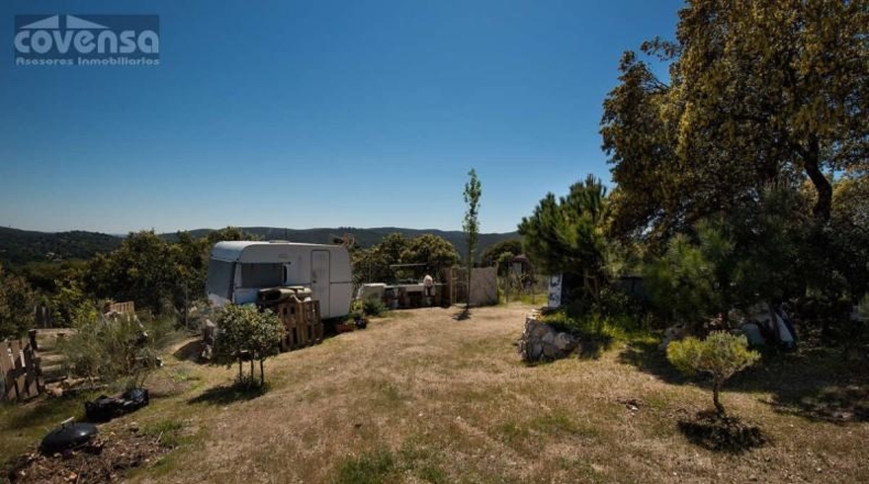 Community of Madrid - Navas del Rey - 1800m2