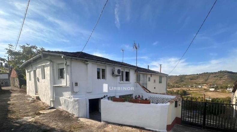 Orense - O Castro de Caldelas - 124m2