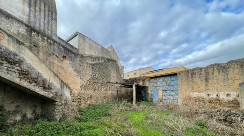 Caceres - Arroyo de la Luz - 420m2