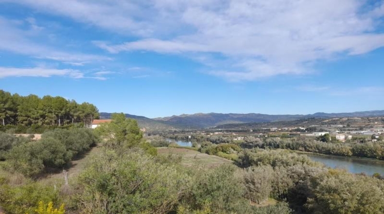 Tarragona - Móra d'Ebre - 9484m2