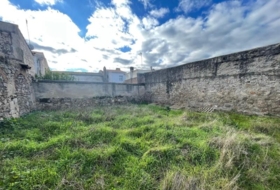 Arroyo de la Luz 600&nbsp;м²