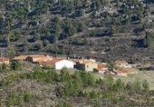 Casa de camp amb terreny en venda a la España, Alpont, ref.: TR303172 foto