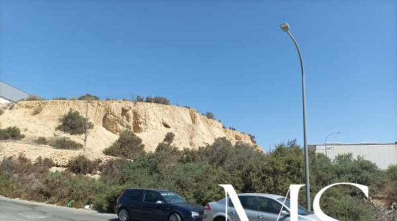Almeria - Huércal de Almería - 536m2