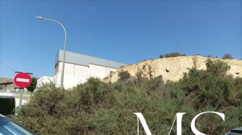 Almeria - Huércal de Almería - 536m2
